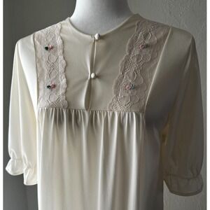 Vintage LORRAINE Lingerie‎ Peignoir Robe Lace Rose Ivory Nylon Lace Size Small